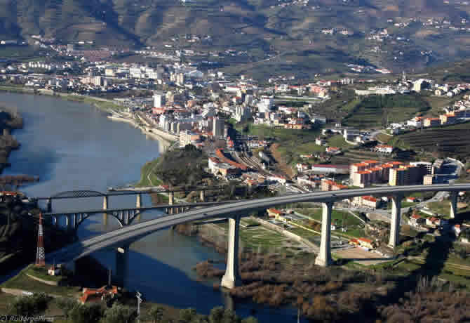 Visita Região Douro Vinhateiro